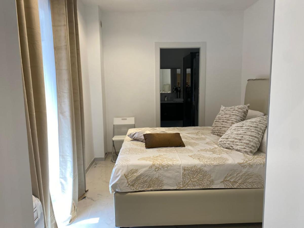 Appartamento Via Del Corso โรม ภายนอก รูปภาพ