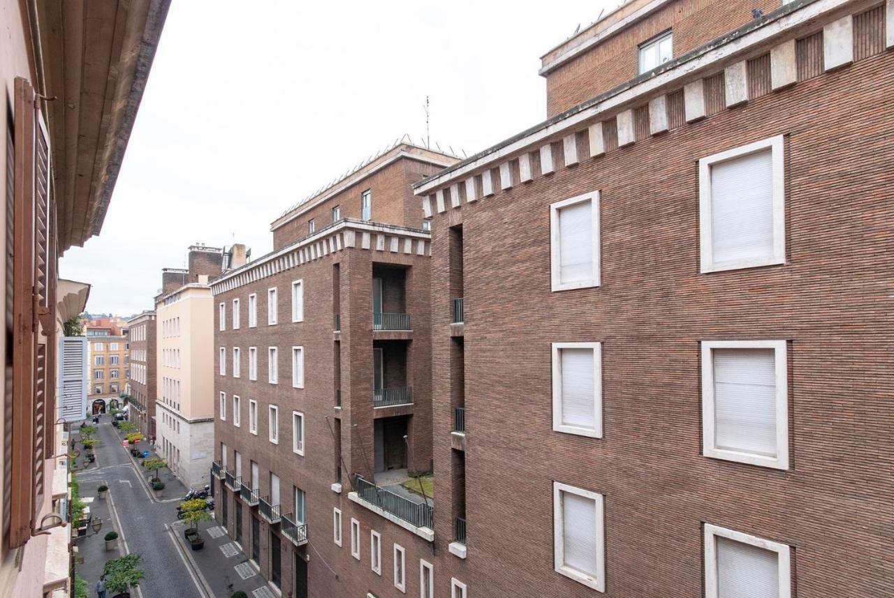 Appartamento Via Del Corso โรม ภายนอก รูปภาพ